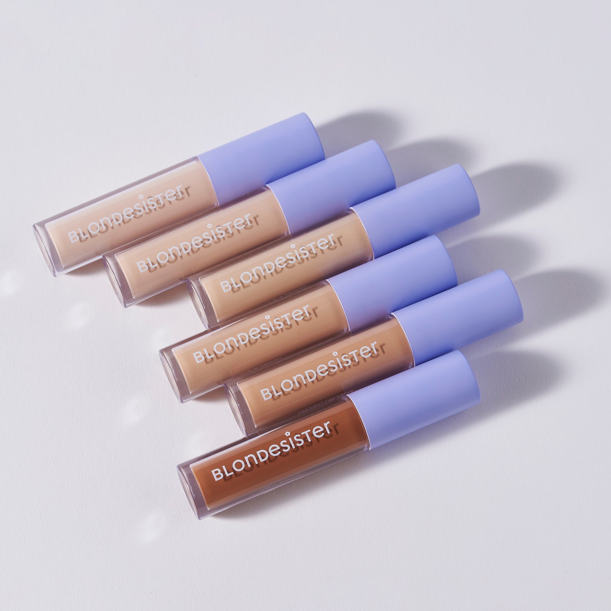 BLONDESISTER IT’S A TRICK! DREAMY CONCEALER – KRÉMES KORREKTOR