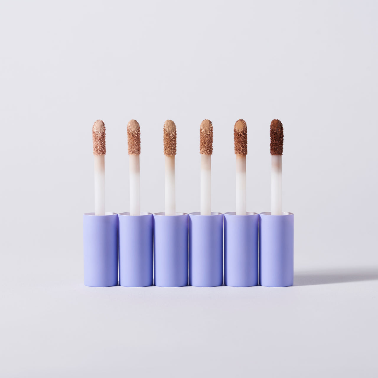 BLONDESISTER IT’S A TRICK! DREAMY CONCEALER – KRÉMES KORREKTOR