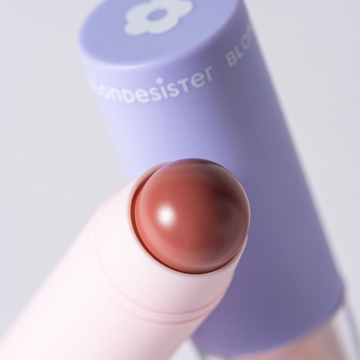 BLONDESISTER 2 IN 1 IT’S UP TO YOU AJAK- ÉS ARC STICK